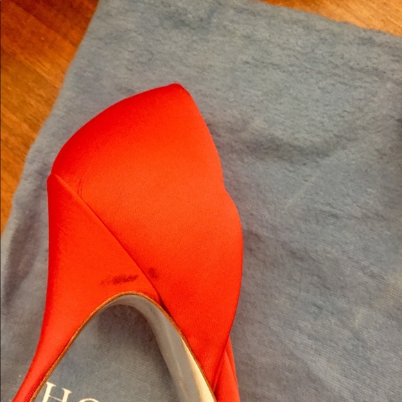 EUC Hollywould Red satin heels - Picture 3 of 5